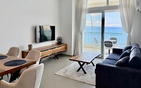 Saranda Miracle Sky Apartment